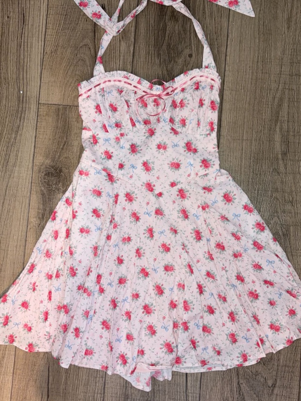 NWT: Altar’d State Floral Babydoll Corset Dress: Size Medium- 78$ Retail
